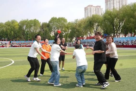 说明: 运动会6.jpg